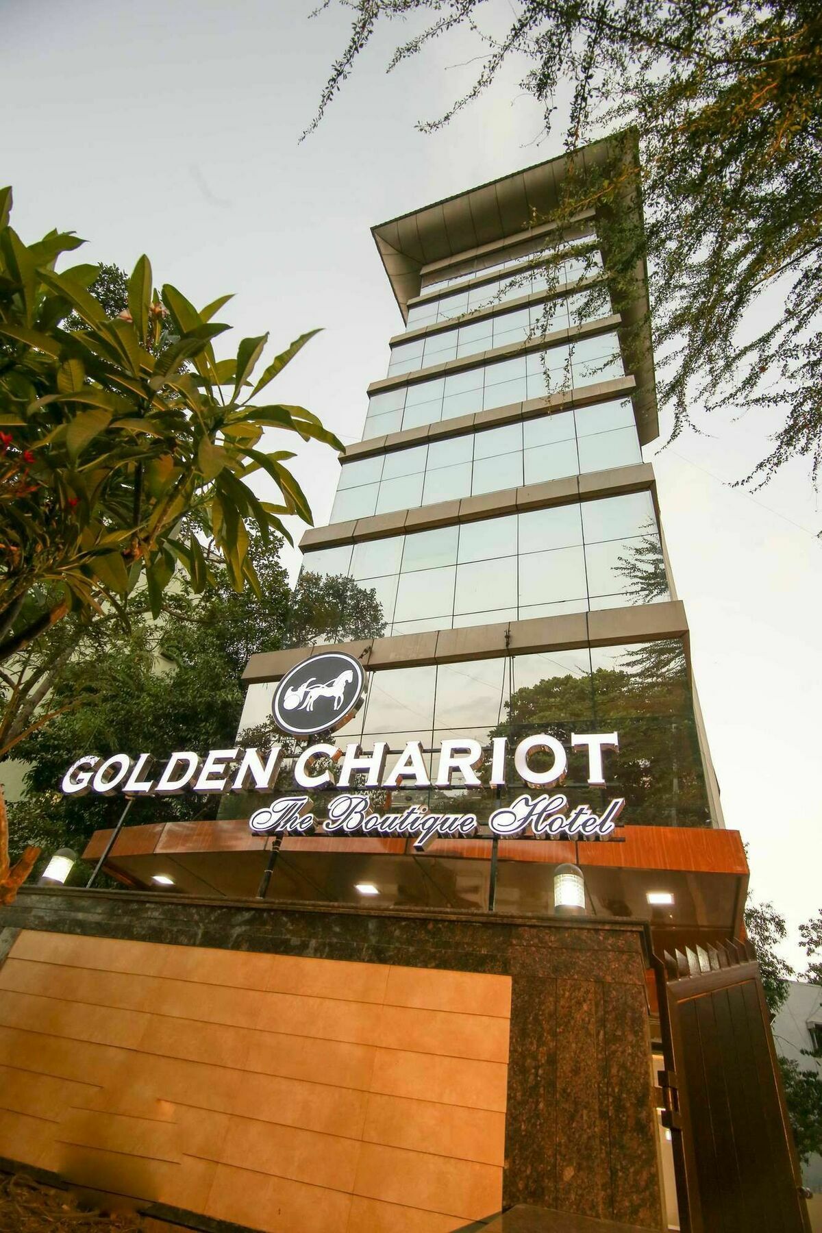 Golden Chariot The Boutique Hotel Mumbai Exterior foto