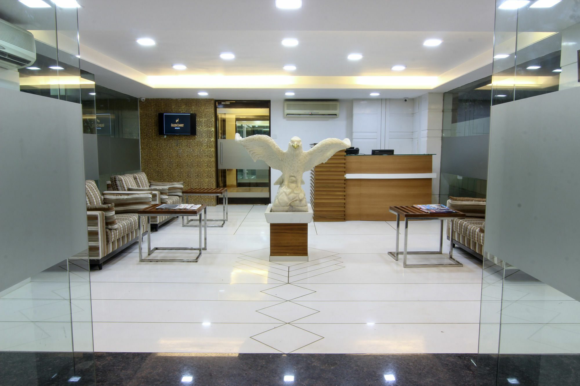 Golden Chariot The Boutique Hotel Mumbai Exterior foto